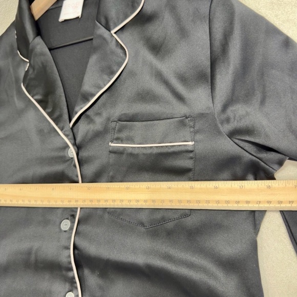 Le Rose Stories Black Satin Pajama Set White Trim XS - Picture 8 of 8